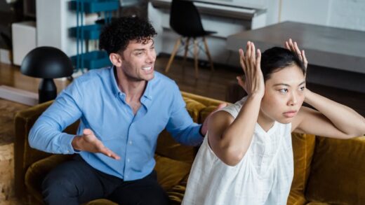 Illusztráció: Timur Weber